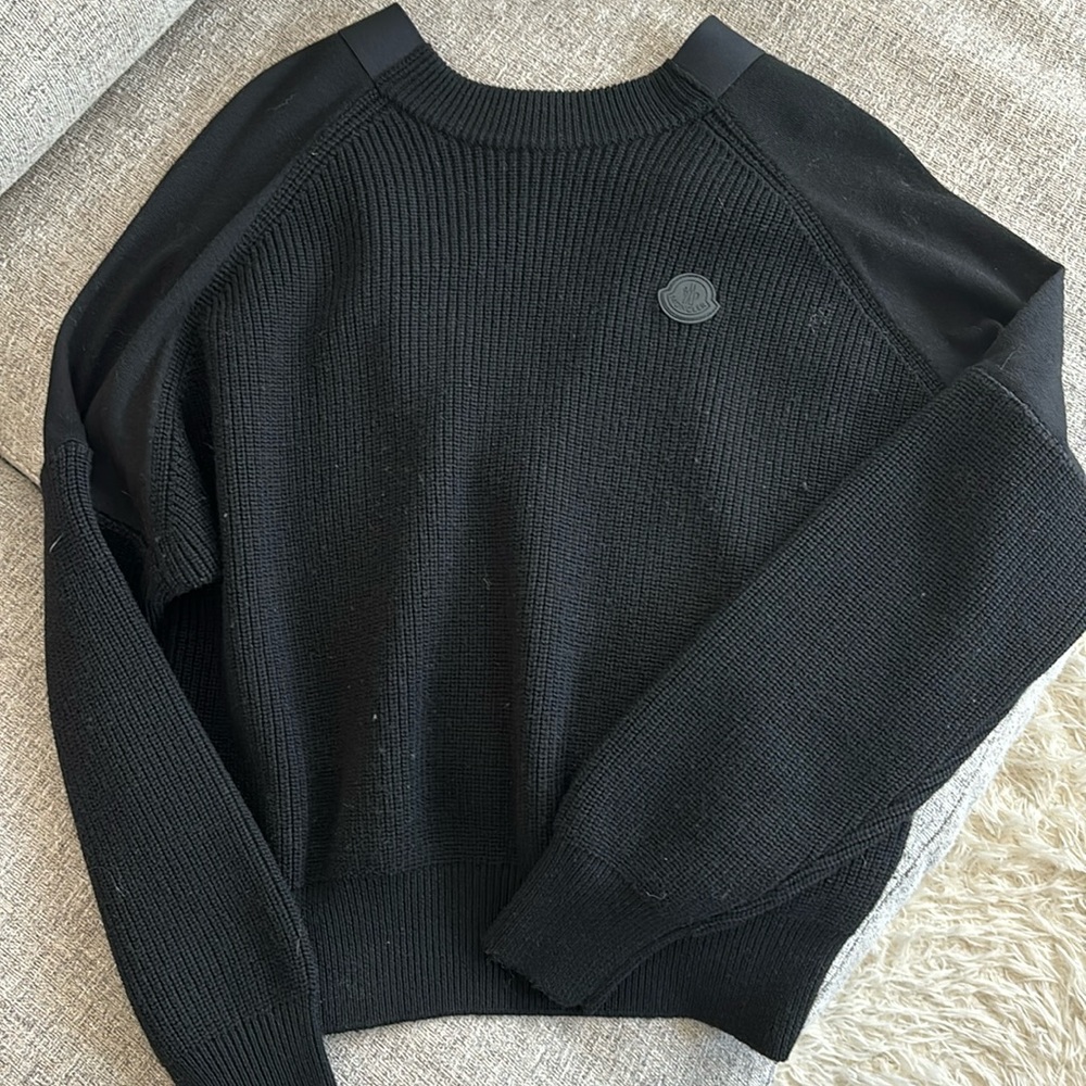Moncler sweater size L
